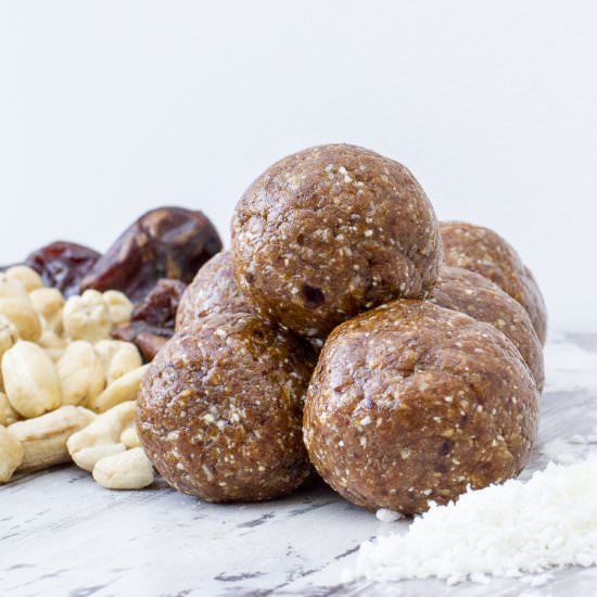 Vegan Lemon & Coconut Energy Balls - Recipe photo by planetveggie