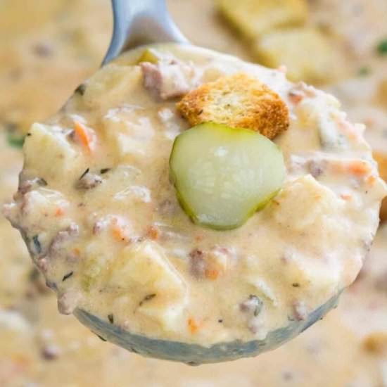 Crockpot Cheeseburger Soup - Recipe photo by peasandpeonies