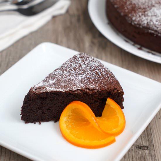 Flourless Chocolate Orange Cake - Recipe photo by dessarts