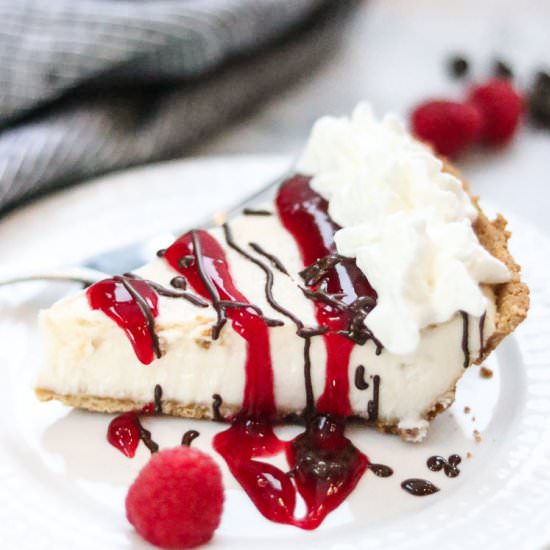 Easy Vegan Cheesecake - Recipe photo by veganblueberry