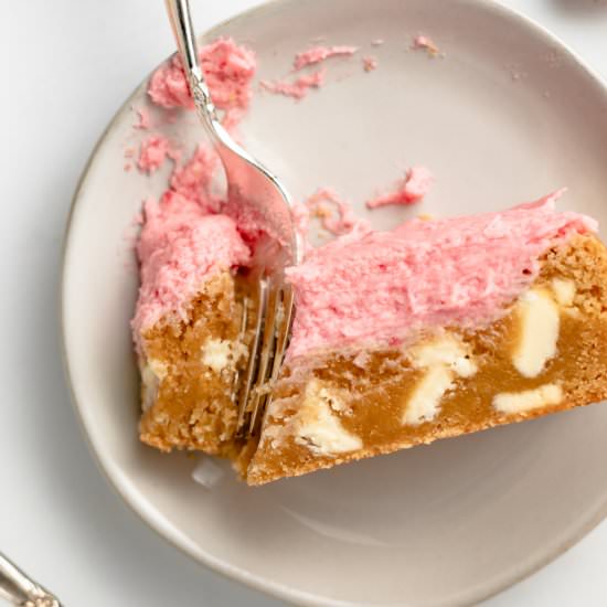 White Chocolate Blondies - Recipe photo by Baked Ambrosia