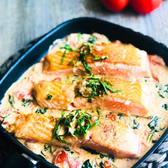 Creamy Salmon with Tomato & Spinach - Recipe photo by spicyfig