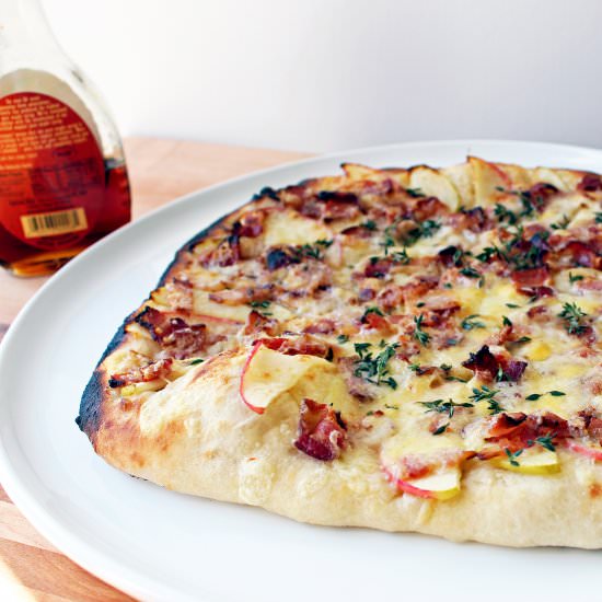 Maple-Bacon Pizza with Apples - Recipe photo by ThursdayNightPizza