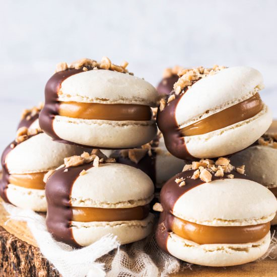 Toffee Macarons - Recipe photo by piesandtacos