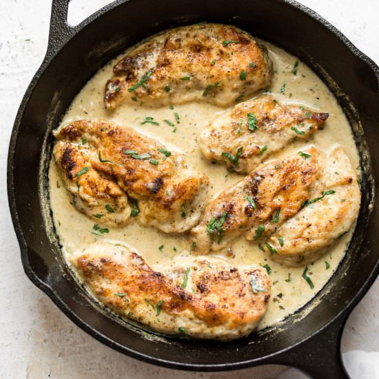 Creamy White Wine Chicken - Recipe photo by saltandlavender