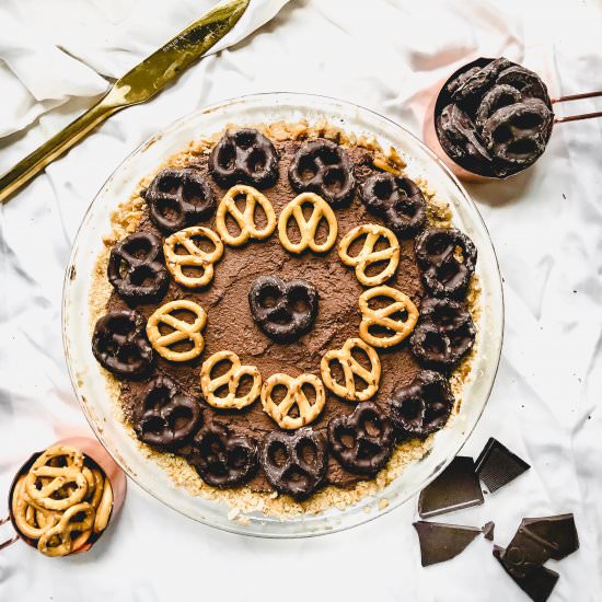 Chocolate Covered Pretzel Pie - Recipe photo by Garlic-Head