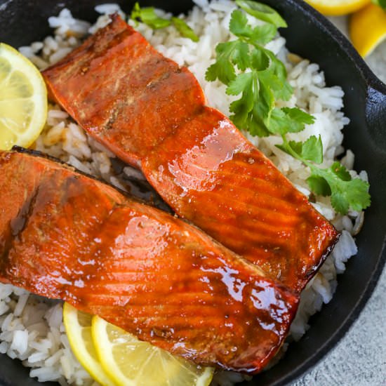 Brown Sugar Glazed Salmon - Recipe photo by momsdish