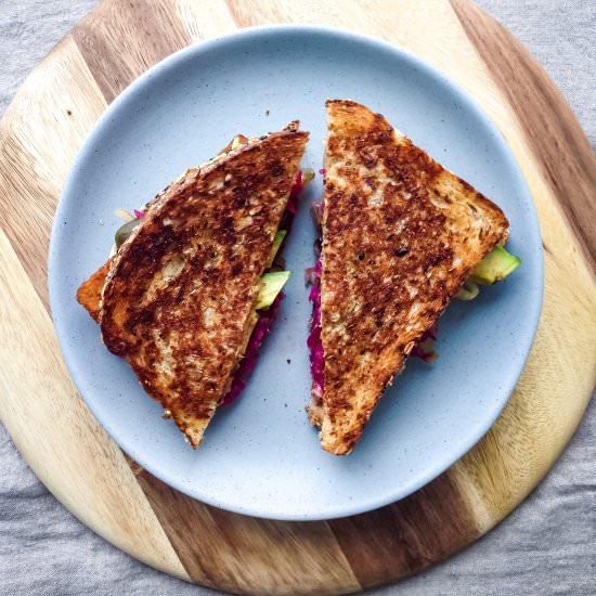 Vegan Tempeh Reuben - Recipe photo by upbeetkitchen