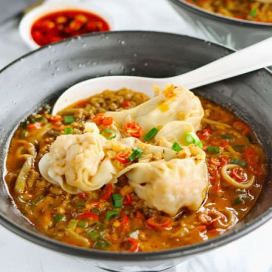 Spicy Dan Dan Noodles with Wontons - Recipe photo by That Spicy Chick