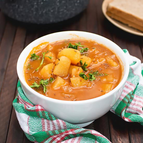 Potato Goulash - Recipe photo by MasalaHerb