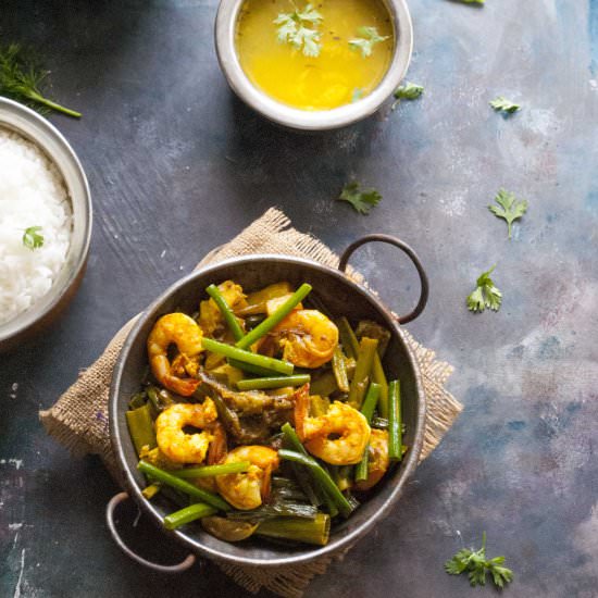 Aloo Chingri Peyajkolir Chorchori - Recipe photo by PeekNCook