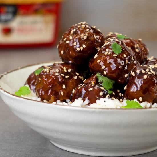 Korean BBQ Meatballs - Recipe photo by El Mundo Eats
