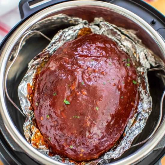 Instant Pot Meatloaf - Recipe photo by peasandpeonies
