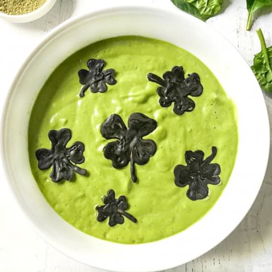 Healthy Shamrock Smoothie Bowl - Recipe photo by MyLifeCookbook