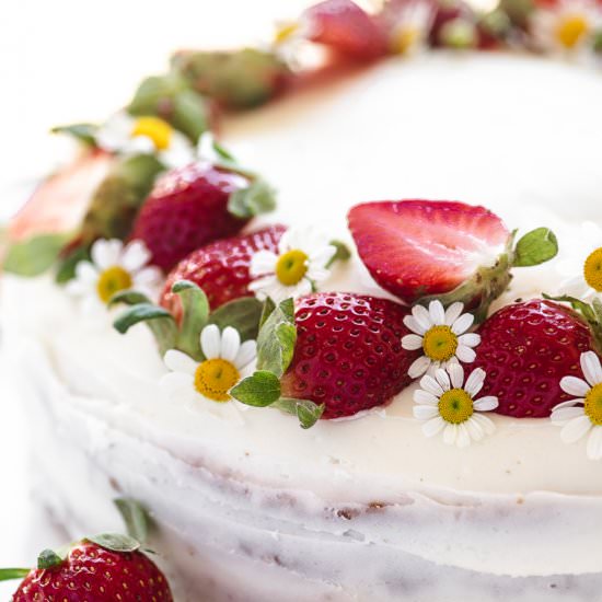 Easy Strawberry Cake - Recipe photo by theviewfromgreatisland