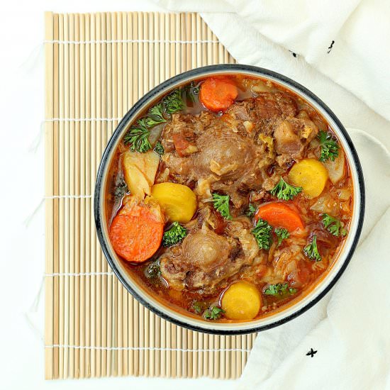 Instant Pot Oxtail Soup Recipe - Recipe photo by squirrelsofafeather