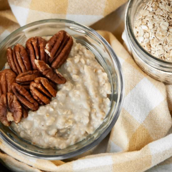 Banana, Coconut, & Date Oatmeal - Recipe photo by slumberandscones