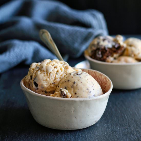 Caramel choc chip ice cream - Recipe photo by vanillafrost4