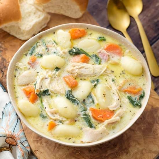 Instant Pot Creamy Chicken Gnocchi - Recipe photo by Simply Happy Foodie