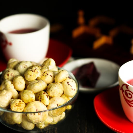 Roasted Makhana (Fox nut recipe) - Recipe photo by MyWeekendKitchen