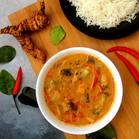 Thai Red Curry - Recipe photo by Salonyscookbook