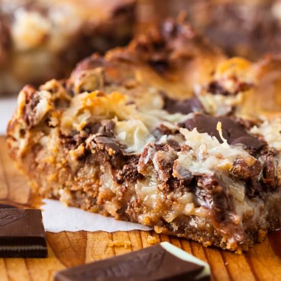 Mint Chocolate Magic Bars - Recipe photo by casserole crissy