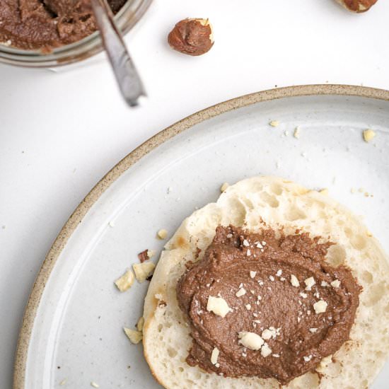 Sugar-free Vegan Nutella - Recipe photo by girlmeetsradish