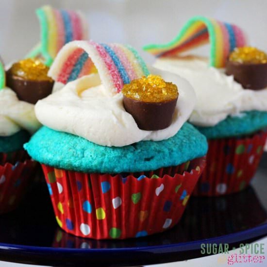 Over the Rainbow Cupcakes - Recipe photo by sugarspiceandglitter