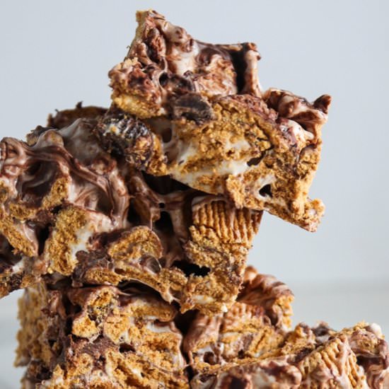 S'mores Bars - Recipe photo by tippsinthekitch