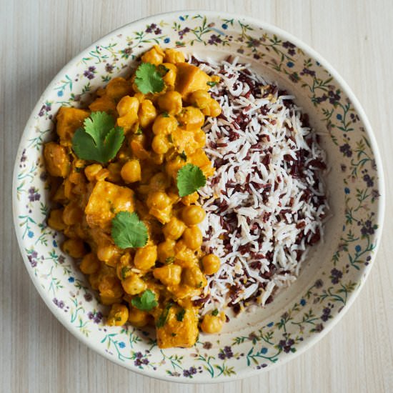Chickpea Tofu Curry - Recipe photo by Veganbell