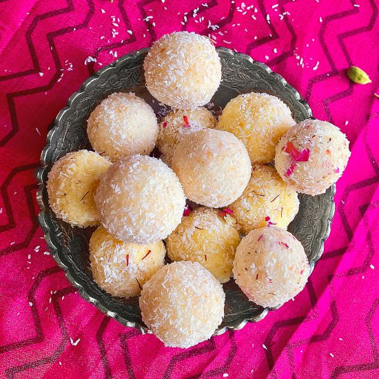 Instant Coconut Ladoo - Recipe photo by EasycookingwithMolly