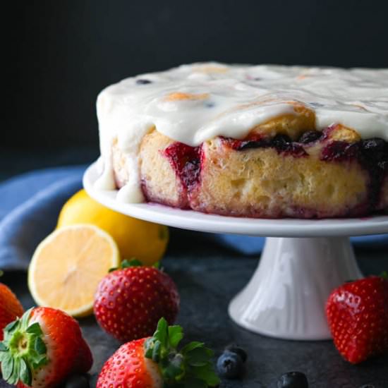 Lemon Berry Sweet Buns - Recipe photo by garlic and zest