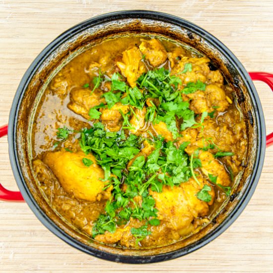 Black Pepper & Garlic Chicken Curry - Recipe photo by The Yum Yum Club