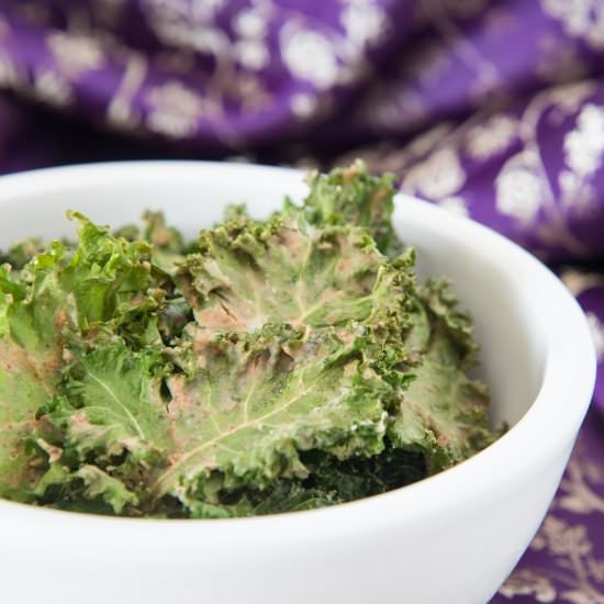 Satay Kale Chips - Recipe photo by The Primal Desire