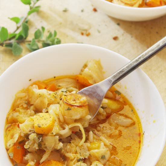 One Pot Cabbage and Rice Stew - Recipe photo by Sylia from 30 Days of Greek Food