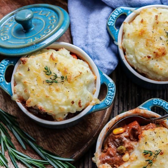 irish pub shepherd's pie - Recipe photo by Give it Some Thyme