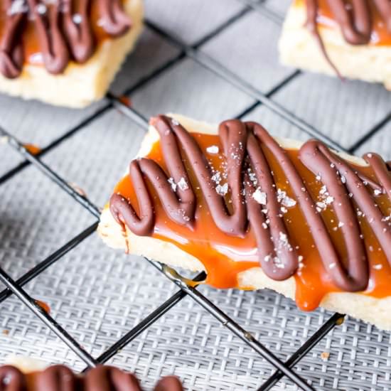Homemade twix - Recipe photo by petitedecadence