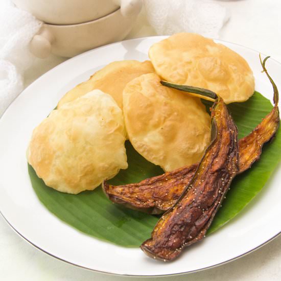 How to make a perfect Bengali Luchi - Recipe photo by anindya0909