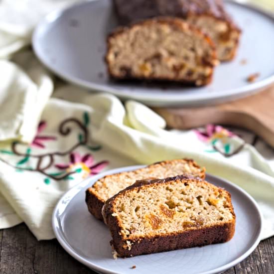 Loaf Cake with Dried Apricots - Recipe photo by daniscookings