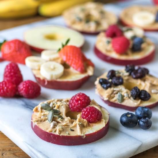 Mini Apple Pizzas - Recipe photo by veggie desserts