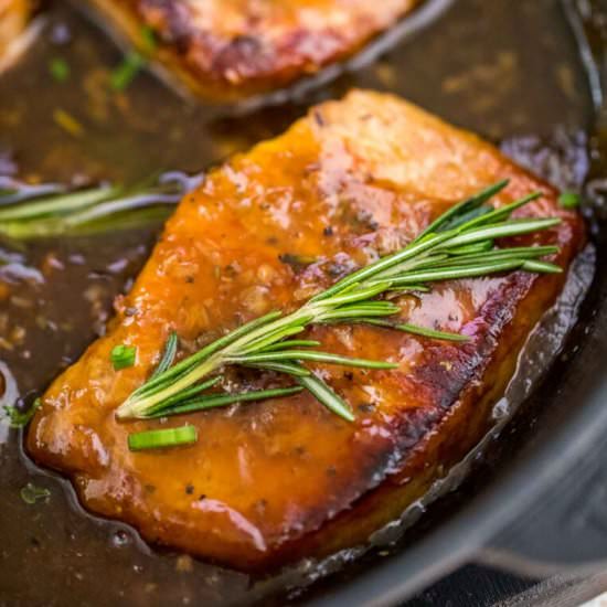 Easy Honey Garlic Pork Chops - Recipe photo by peasandpeonies