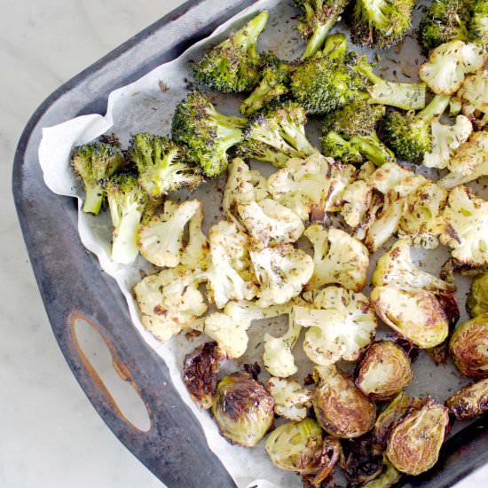 Detoxifying Roasted Veggies - Recipe photo by amysavagenutrition