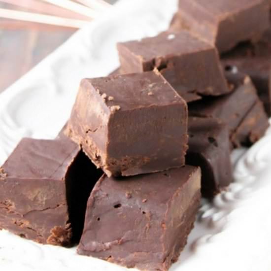 Chocolate Bailey's Fudge - Recipe photo by sugarspiceandglitter