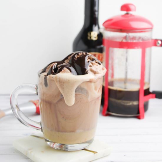 Bailey's Coffee a la Mode - Recipe photo by sugarspiceandglitter