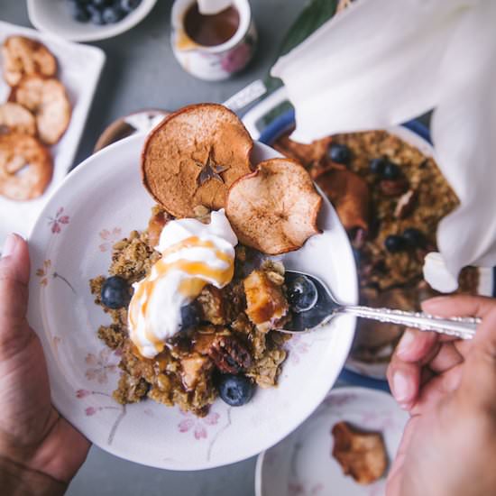 Apple Oats Crumble and Apple Chips - Recipe photo by PlayfulCooking