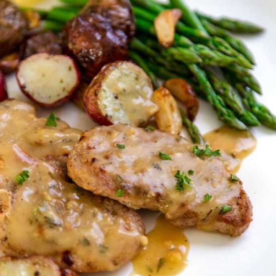 Lemon Rosemary Pork Medallions - Recipe photo by keviniscooking