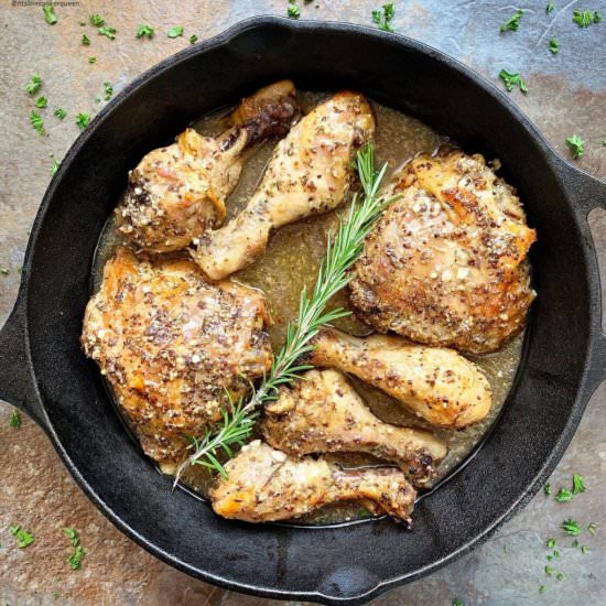 Rosemary Dijon Chicken - Recipe photo by FitSlowCookerQueen
