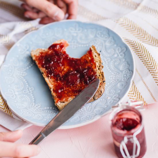 Vegan Strawberry Jam Recipe – Mini - Recipe photo by getkamfortable