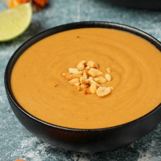 Vegan Peanut Sauce - Recipe photo by lovingitvegan