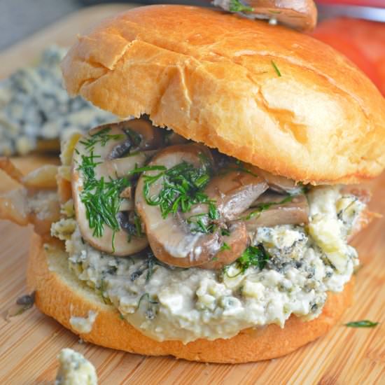 Blue Cheese Chicken Burger - Recipe photo by Mummys FastandEasy